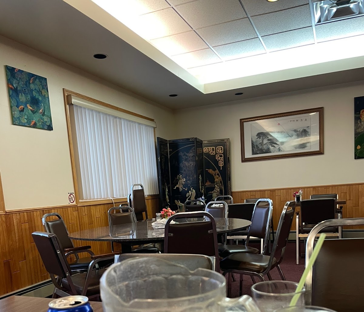 China Garden Restaurant Photo 3
